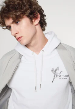 Pier One Sweater - White -Pier One Aanbiedingen Winkel cfee3d3f968a4376a2419aa7391d157e scaled