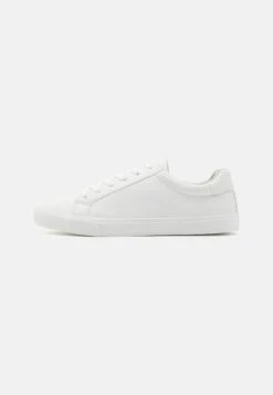 Pier One Sneakers Laag - White