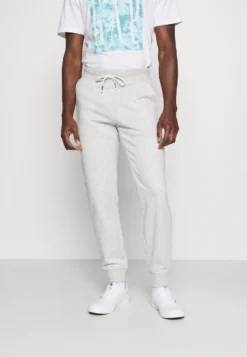 Pier One 3 Pack - Trainingsbroek - Mottled Light Grey/Mottled Dark Blue/Black -Pier One Aanbiedingen Winkel d679c40ba0d14e65a4301cbba3b7065f scaled