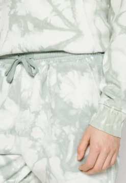 Pier One Shorts - Green 11 Pier One Shorts - Green -Pier One Aanbiedingen Winkel ddfcbbe17eeb496298c7947389116599 scaled