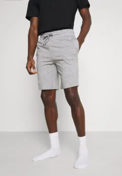 Pier One 3 Pack - Pyjamabroek - Black/Mottled Dark Grey/Red -Pier One Aanbiedingen Winkel de2b23ee74244dd5871d9e9fc1db04eb scaled