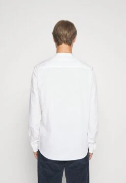 Pier One 2 Pack - Overhemd - White/Olive -Pier One Aanbiedingen Winkel df19cc02f99342c9a0b8409e9ead6fb0