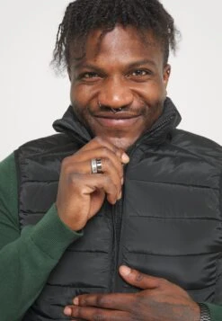 Pier One Bodywarmer - Black 19 Pier One Bodywarmer - Black -Pier One Aanbiedingen Winkel df3977bebe484975899d564025048a02