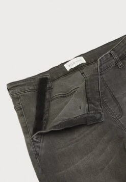 Pier One Straight Leg Jeans - Grey Denim 15 Pier One Straight Leg Jeans - Grey Denim -Pier One Aanbiedingen Winkel e22ad79e28aa47c8a958004be9c8beab