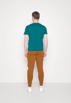 Pier One Trainingsbroek - Camel -Pier One Aanbiedingen Winkel e93b4f0bad834ab29f165c08ec010d8d scaled