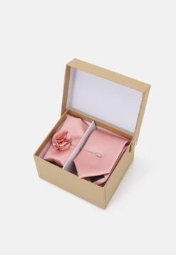 Pier One Set - Overige Accessoires - Pink -Pier One Aanbiedingen Winkel ecc40dfacdcc4f4e875d92878e9ced65