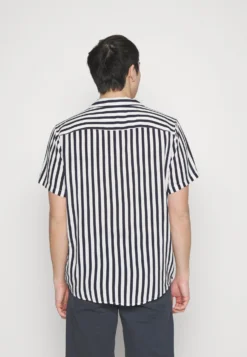 Pier One Overhemd - Dark Blue/White -Pier One Aanbiedingen Winkel f20c4c98ed0f469fb44c9fcda6a564b8 scaled