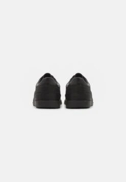 Pier One Sportieve Veterschoenen - Black 8 Pier One Sportieve Veterschoenen - Black -Pier One Aanbiedingen Winkel f6f1d68b41084c8d87f6f8b7062fc861