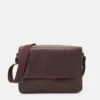 Pier One Leather Unisex - Laptoptas - Brown