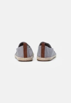 Pier One Rena Espadrille Unisex - Espadrilles - Light Grey -Pier One Aanbiedingen Winkel fe23b761b30844ac92e7eccfef327beb